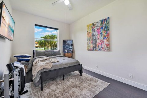 Villa ou maison à vendre à Coral Springs, Floride: 4 chambres, 241.73 m2 № 2186599 - photo 18