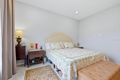 Villa ou maison à vendre à North Port, Floride: 3 chambres, 167.6 m2 № 2408732 - photo 20