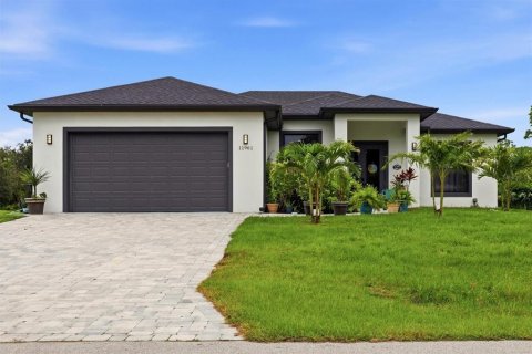 Villa ou maison à vendre à North Port, Floride: 3 chambres, 167.6 m2 № 2408732 - photo 3
