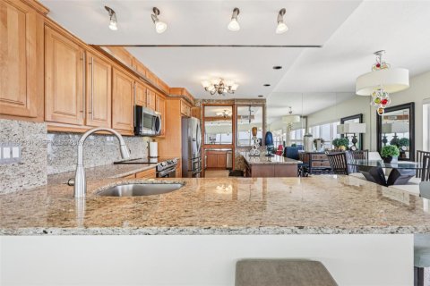 Copropriété à louer à Fort Lauderdale, Floride: 2 chambres, 139.35 m2 № 2063587 - photo 21