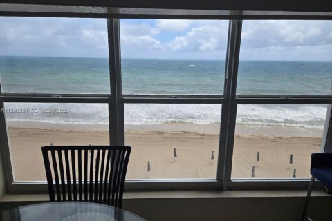 Copropriété à louer à Fort Lauderdale, Floride: 2 chambres, 139.35 m2 № 2063587 - photo 6