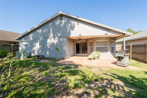 Villa ou maison à vendre à Brandon, Floride: 3 chambres, 158.03 m2 № 1759435 - photo 5