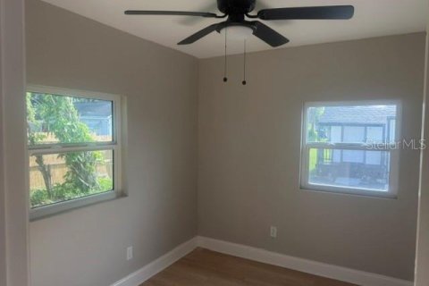 Appartement à louer à Tampa, Floride: 2 chambres, 46.45 m2 № 2345184 - photo 4