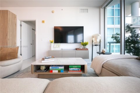 Copropriété à vendre à Aventura, Floride: 2 chambres, 133.04 m2 № 1989221 - photo 17