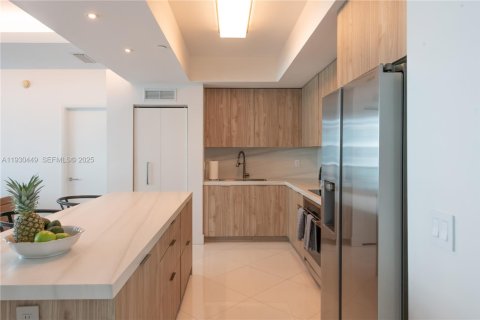 Copropriété à vendre à Aventura, Floride: 2 chambres, 133.04 m2 № 1989221 - photo 5