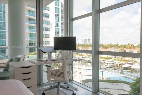 Copropriété à vendre à Aventura, Floride: 2 chambres, 133.04 m2 № 1989221 - photo 11