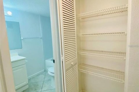 Copropriété à louer à Clearwater, Floride: 1 chambre, 65.96 m2 № 2213394 - photo 10