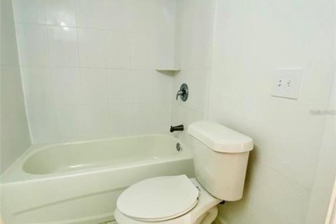 Copropriété à louer à Clearwater, Floride: 1 chambre, 65.96 m2 № 2213394 - photo 16