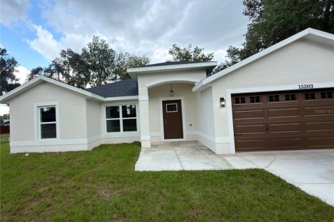 Villa ou maison à Summerfield, Floride 3 chambres, 144.83 m2 № 2412560
