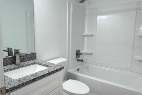 Villa ou maison à louer à Summerfield, Floride: 3 chambres, 144.83 m2 № 2412560 - photo 12