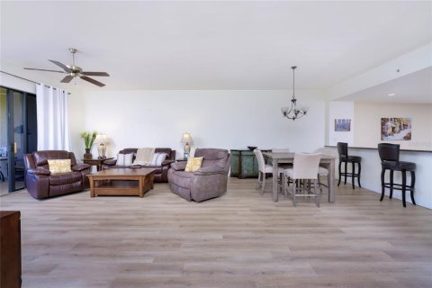 Condo in Punta Gorda, Florida, 3 bedrooms  № 1307319 - photo 6