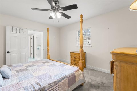 Villa ou maison à vendre à Tampa, Floride: 3 chambres, 140.38 m2 № 1829847 - photo 14