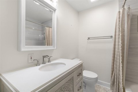 Villa ou maison à vendre à Tampa, Floride: 3 chambres, 140.38 m2 № 1829847 - photo 20