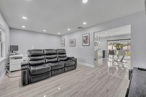 Casa en venta en Altamonte Springs, Florida, 3 dormitorios, 146.51 m2 № 1910799 - foto 15