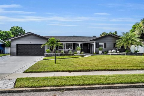 Villa ou maison à vendre à Altamonte Springs, Floride: 3 chambres, 146.51 m2 № 1910799 - photo 1