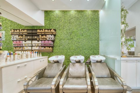 Купить коммерческую недвижимость в Корал-Гейблс, Флорида № 2054238 - фото 12