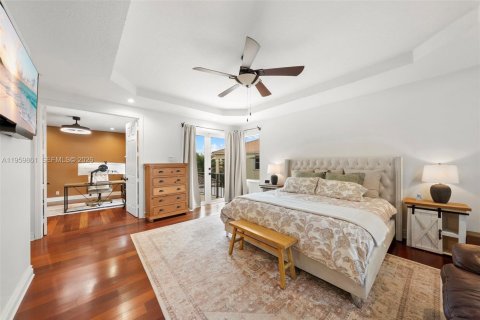 House in Miramar, Florida 5 bedrooms, 292.55 sq.m. № 2022094 - photo 18