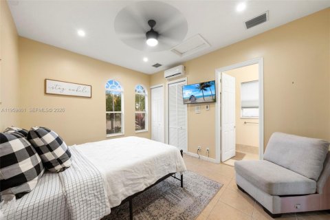 House in Miramar, Florida 5 bedrooms, 292.55 sq.m. № 2022094 - photo 26