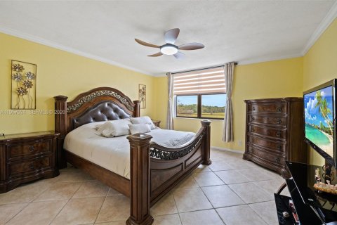 Condo in Coconut Creek, Florida, 2 bedrooms  № 2019622 - photo 16