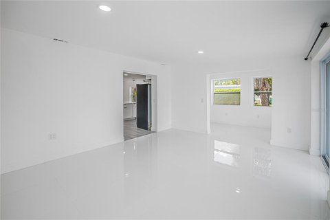 Villa ou maison à vendre à Port Charlotte, Floride: 3 chambres, 133.31 m2 № 2121017 - photo 17