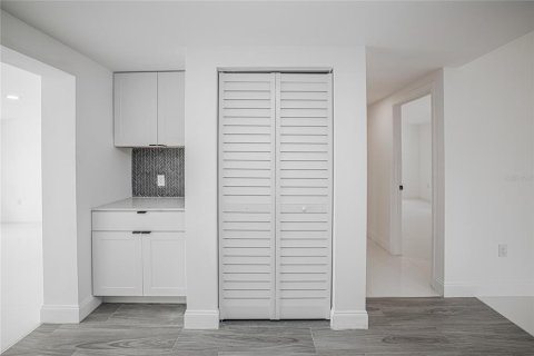 Villa ou maison à vendre à Port Charlotte, Floride: 3 chambres, 133.31 m2 № 2121017 - photo 13