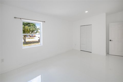 Villa ou maison à vendre à Port Charlotte, Floride: 3 chambres, 133.31 m2 № 2121017 - photo 30