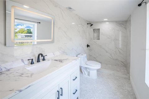 Villa ou maison à vendre à Port Charlotte, Floride: 3 chambres, 133.31 m2 № 2121017 - photo 26