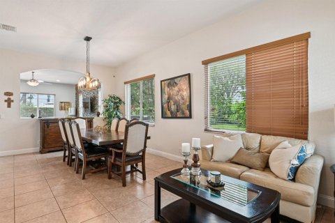 Villa ou maison à vendre à West Palm Beach, Floride: 5 chambres, 289.76 m2 № 2254630 - photo 6