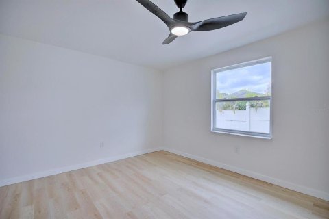 House in Sebring, Florida 3 bedrooms, 189.52 sq.m. № 1844644 - photo 18