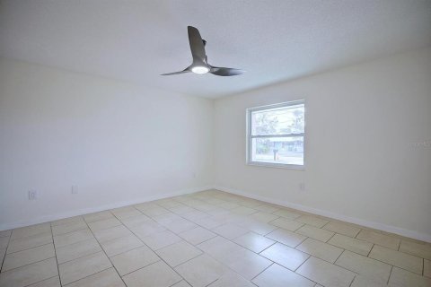 House in Sebring, Florida 3 bedrooms, 189.52 sq.m. № 1844644 - photo 24