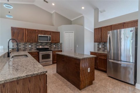 Casa en venta en Kissimmee, Florida, 4 dormitorios, 204.76 m2 № 1919219 - foto 9