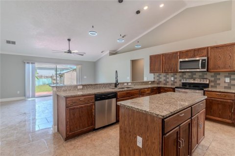 Casa en venta en Kissimmee, Florida, 4 dormitorios, 204.76 m2 № 1919219 - foto 10