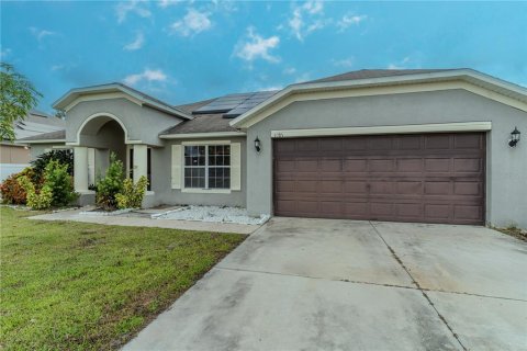 Casa en venta en Kissimmee, Florida, 4 dormitorios, 204.76 m2 № 1919219 - foto 1