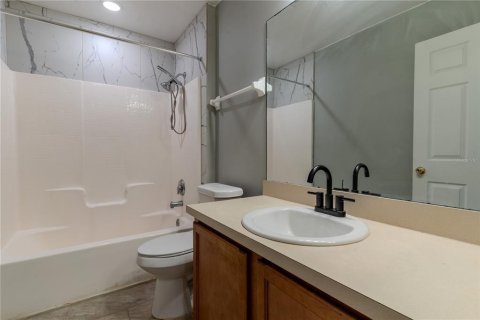 Casa en venta en Kissimmee, Florida, 4 dormitorios, 204.76 m2 № 1919219 - foto 22