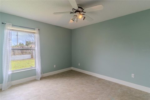 Casa en venta en Kissimmee, Florida, 4 dormitorios, 204.76 m2 № 1919219 - foto 21