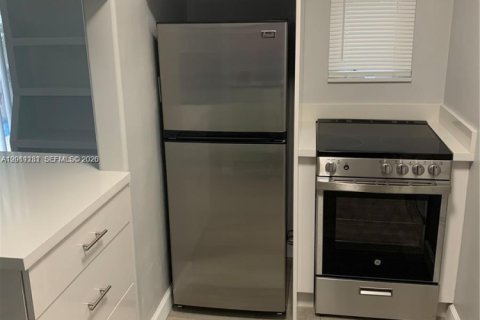 Apartamento en alquiler en Fort Lauderdale, Florida, 19.51 m2 № 2075378 - foto 4