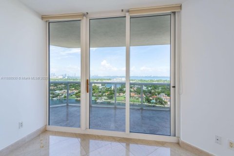 Copropriété à louer à Miami Beach, Floride: 1 chambre, 102.19 m2 № 1944979 - photo 5