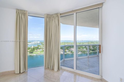 Copropriété à louer à Miami Beach, Floride: 1 chambre, 102.19 m2 № 1944979 - photo 11