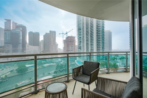 Condo in Miami, Florida, 2 bedrooms  № 2052955 - photo 8