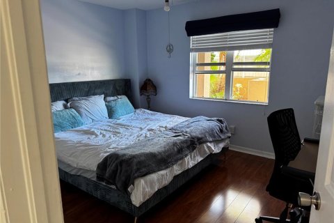 Condo in Palmetto, Florida, 2 bedrooms  № 1754590 - photo 13