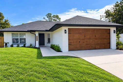 House in Daytona Beach, Florida 3 bedrooms, 116.78 sq.m. № 2396169