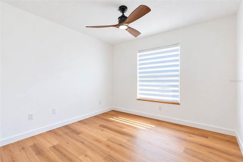 House in Daytona Beach, Florida 3 bedrooms, 116.78 sq.m. № 2396169 - photo 28
