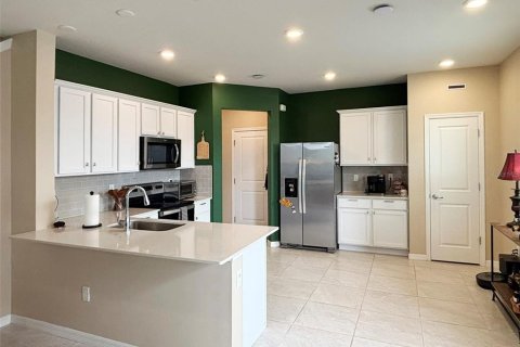 Adosado en venta en Kissimmee, Florida, 3 dormitorios, 165.55 m2 № 2203330 - foto 10