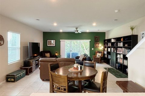 Adosado en venta en Kissimmee, Florida, 3 dormitorios, 165.55 m2 № 2203330 - foto 6
