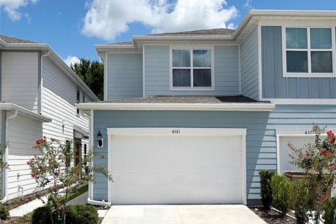 Adosado en venta en Kissimmee, Florida, 3 dormitorios, 165.55 m2 № 2203330 - foto 2