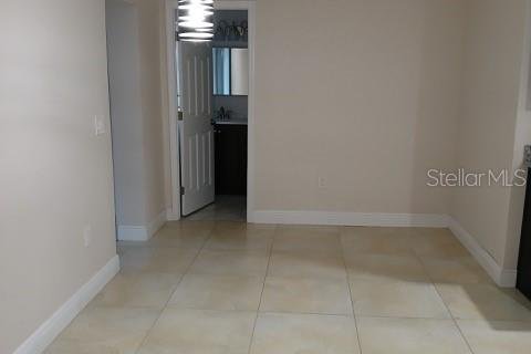 House in Orlando, Florida 2 bedrooms, 83.61 sq.m. № 1915891 - photo 11