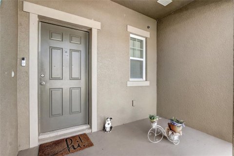 House in Mascotte, Florida 3 bedrooms, 158.96 sq.m. № 1839882 - photo 2