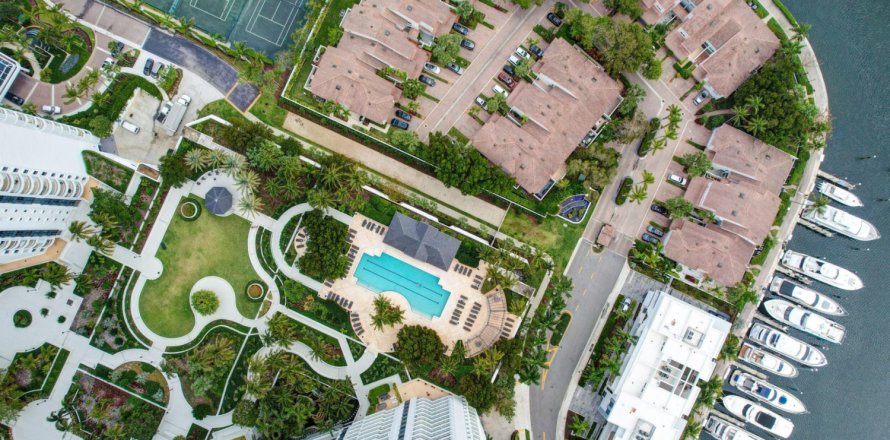 Condominio en Aventura, Florida, 3 dormitorios № 1102134