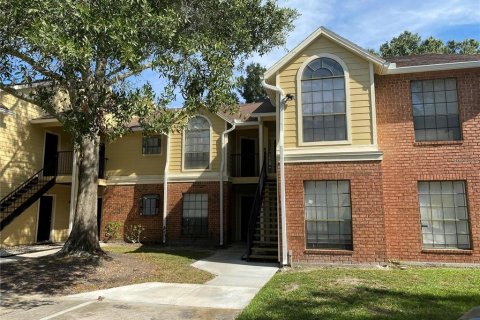 Condo in Tampa, Florida, 1 bedroom № 2221531