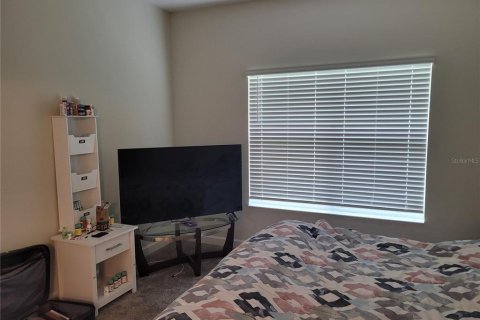 Townhouse in Davenport, Florida 2 bedrooms, 129.51 sq.m. № 1017234 - photo 13